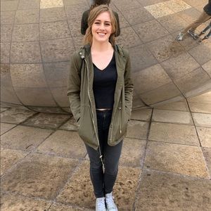 Meet your Posher, Sara